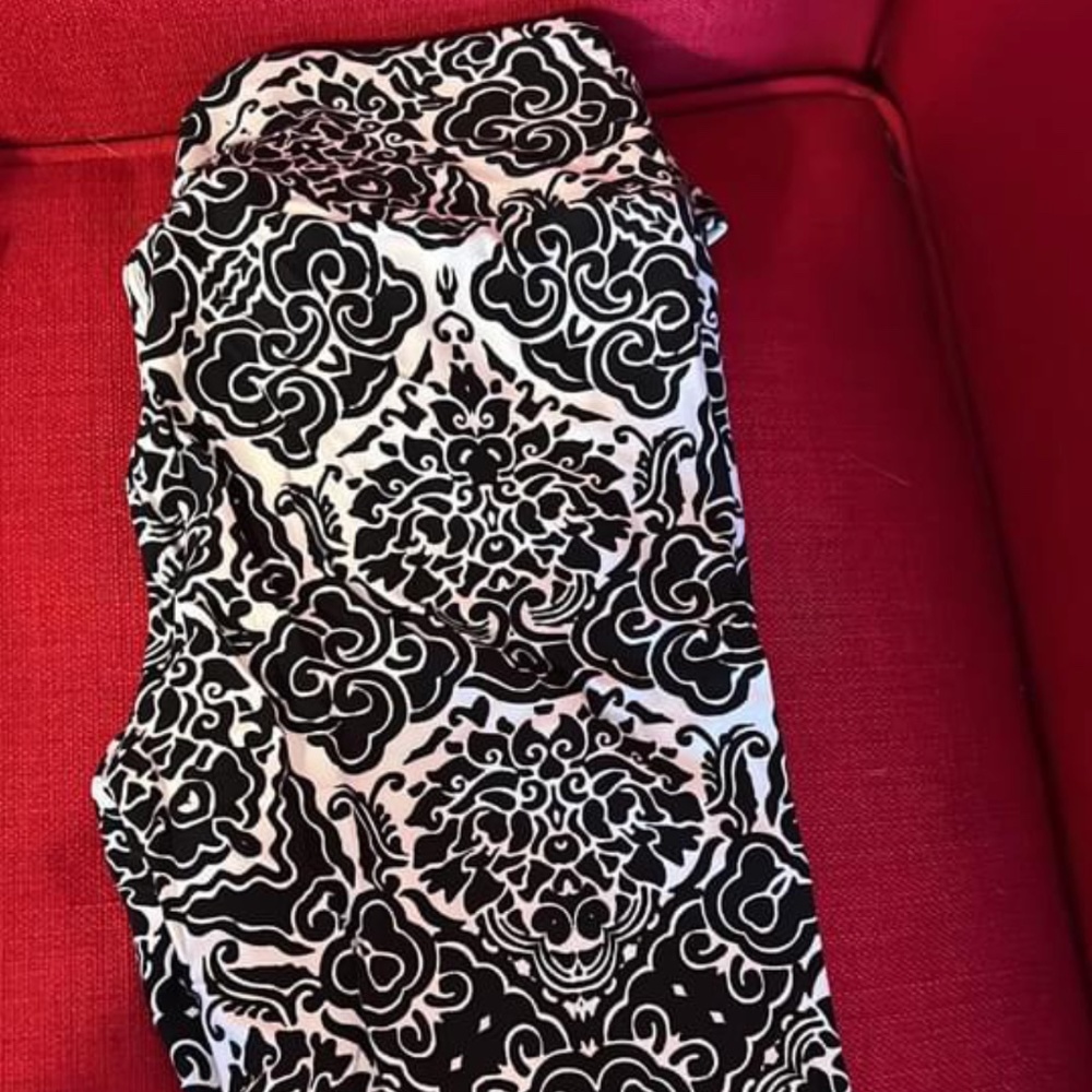 Lularoe one size legging